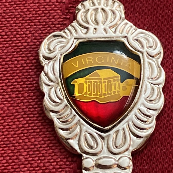 Vintage State of Virginia Souvenir Spoon - Picture 3 of 5